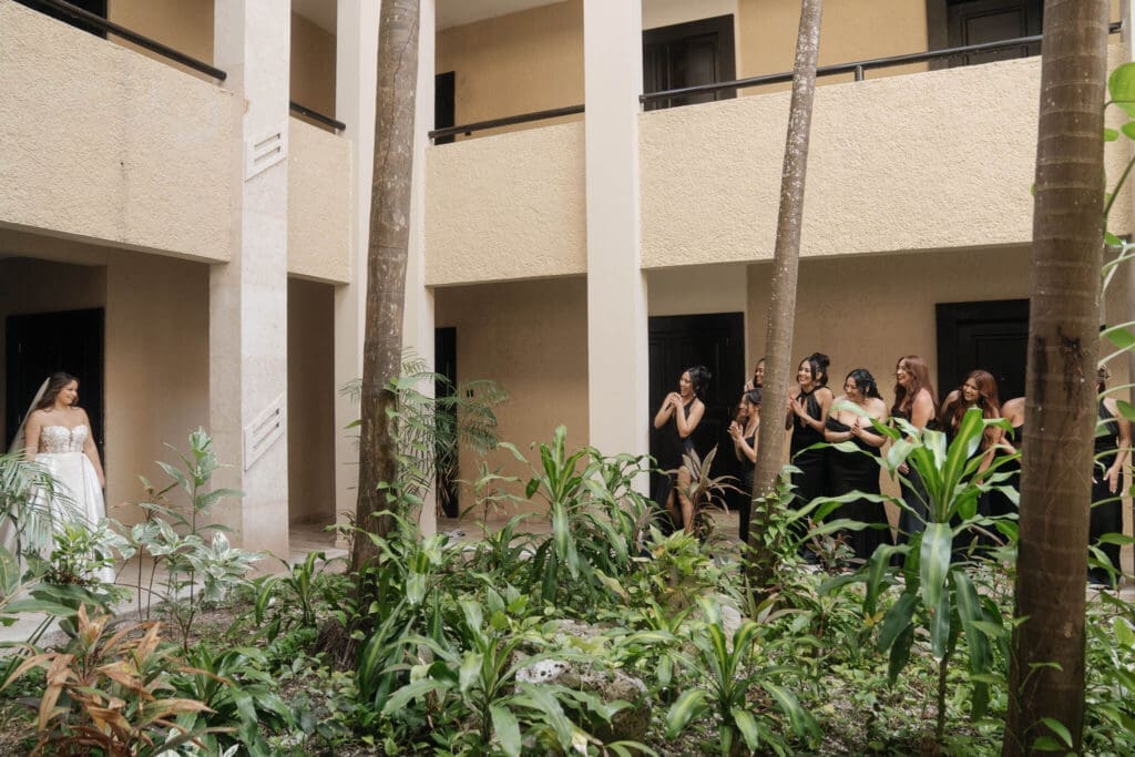 Fire performers entertaining guests at Cancun wedding